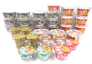 送料300円(税込)■ks880■◎カップ麺(どん兵衛・杵もちらーめん 等) 8種 32点【シンオク】