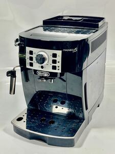 【1円スタート】【通電可】【中古品】 DeLonghi デロンギ マグニフィカS コンパクト全自動コーヒーマシン 型番:ECAM22112Ｂ エスプレッソ式