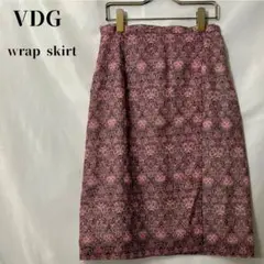 【人気】VDG ボタニカル　ダマスク柄　総柄　ラメ　ラップスカート　ピンク　膝丈