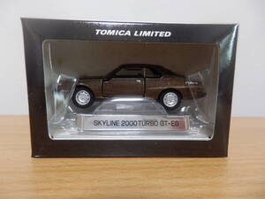 トミカリミテッド　2000TURBO GT－ES　SKYLINE 12MODELS Vol.1より③