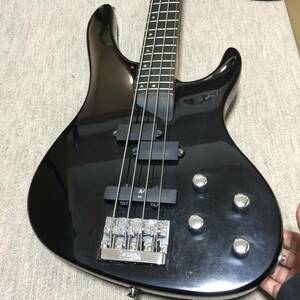 washburn XB-200 4弦ベース 現状品