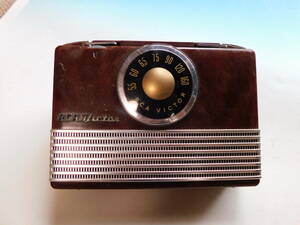 RCA Victor 真空管ポータブルラジオ B-411　昭和レトロ　アンティークラジオ