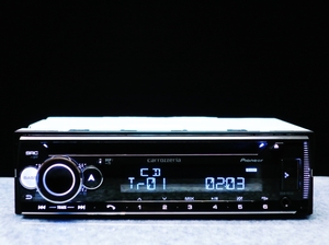 人気機種 カーオーディオ カロッツェリア DEH-5600 CD-R/MP3/WMA/AAC/AUX/USB/bluetooth対応 管理記号29g185 送料無料 送料込み 早い者勝ち