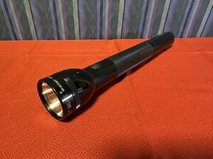 MAGLITE マグライト USA 電池 MAG LITE ビンテージ 懐中電灯　ライト　照明　アウトドア　警棒　ハンディライト　動作品　アンティーク