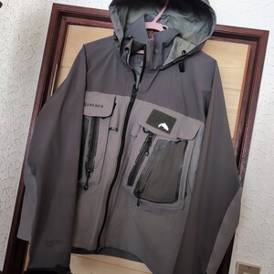 simms シムス ガイドジャケット? Gシリーズ ジャケット US-M ゴアテックス フライフィッシング 防寒 gore-tex 中禅寺湖 犀川殖産 グレー M