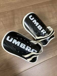 umbro サッカーレガース 中古