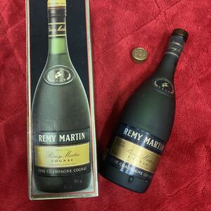 REMMY MARTIN COGNAC VSOP 空瓶 箱入り中身無し ブランデー 680ml瓶 飾り インテリア 1724年 レミーマルタン 【22/09 IR-3】