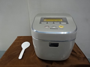 D【店頭展示未使用品】※元箱、付属品欠品《海外仕様》パナソニック Panasonic SR-SAT182 [IH炊飯器 1升 ] 