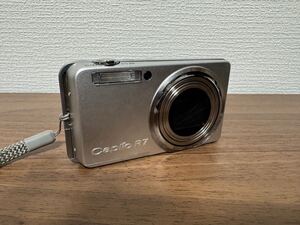 RICOH リコー Caplio R7 コンパクトデジタルカメラ デジカメ シルバー