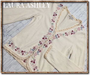 ☆LAURA ASHLEY　ローラアシュレイ　刺繍入りアンゴラ混ニットカーディガン　白☆