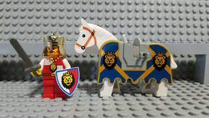 レゴ お城シリーズ ライオンナイト 騎馬 装甲馬 鞍 王様 武器 盾 ミニフィグ 正規品 LEGO 大量出品中 同梱可能
