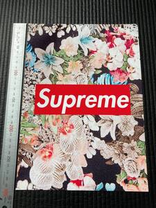 ミニポスター　☆　インテリア雑貨　レア貴重　Supreme　シュプリーム　１枚　プラシート　壁飾り　ロゴ×フラワー