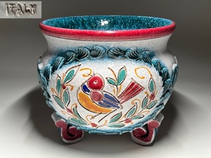 【瑞】イタリア製　陶器　花鳥紋　三脚付花器　高：１８．８ｃｍ