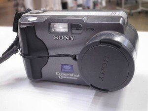 ソニー　デジタルスチルカメラ　DSC-S30 サイバーショット