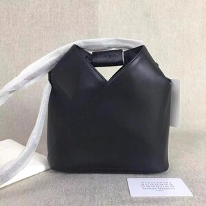 人气推薦 Maison Margiela メゾンマルジェラ MM6 ショルダーハンドバッグ 本革 トートバッグ ハンドバッグ 牛革