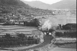 飾って楽しむ鉄道写真（去りゆく蒸気機関車：山陰本線 ） NO.63850132