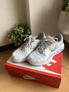 NIKE エアマックスエクシー　スニーカー　27.5