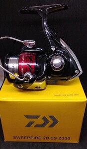 2000番DAIWA ダイワ リール スピニングリール 海外モデル 日本未発売 左右ハンドル 巻きやすい 新品 国内発送 カラーレッド