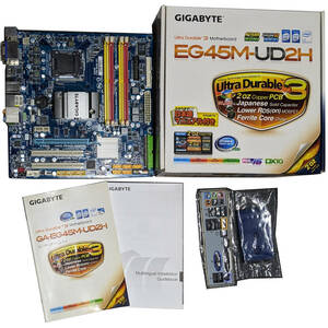 【中古】GIGABYTE EG45M-UD2H [LGA775]