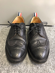 国内正規店購入 THOM BROWNE トムブラウン ウイングチップ レザーシューズ US8 UK7 イングランド製 26.0cm クレープソール