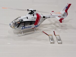 ☆ 1/32 EC 135 ドクターヘリ仕様 ラジコンスケールヘリ☆