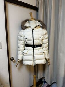 USED MONCLER CLION オフホワイト　Size2