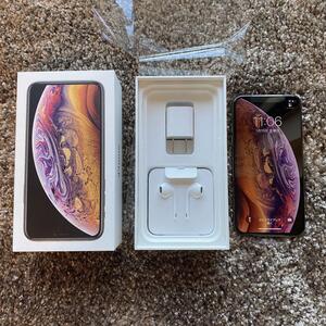 【未使用】iPhone XS 256GB ゴールド SIMフリー