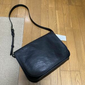 ★新品送料込★agnes b. VOYAGE アニエスベーボヤージュ 牛革のななめ掛けショルダーバッグ大 黒 