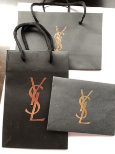 イブサンローラン　YVES SAINT LAURENT 口紅リップをかった時のショッパー袋　