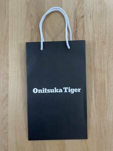 Onitsuka Tiger オニツカタイガー　紙袋　(20cm × 33cm)