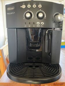 デロンギ ESAM1000SJ 全自動コーヒーマシン エスプレッソマシン DeLonghi