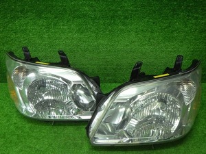 トヨタ　60系　ノア　後期　ヘッドライト　左右　HID　28-181　240411029