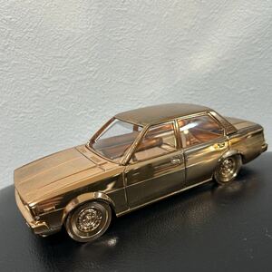 【 美品 】 NISSAN GLORIA ニッサン グロリア 日産 車 灰皿 シガレットケース アンティーク 小物入れ 金属製 コレクション 置物 模型 