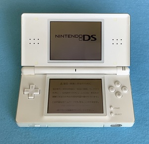 ニンテンドー/NINTENDO/任天堂 DS Lite クリスタルホワイト 本体 【動作確認済み】