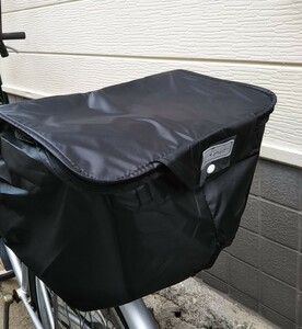 自転車用品　後カゴ用カバー　２段式ファスナーバスケットカバー 　ノーマルサイズ　撥水加工済　【ブラック（黒色）】　MARUTO 　