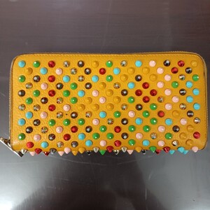 BB076 Christian Louboutin クリスチャンルブタン パネトーネ 長財布 小銭入れ 札入れ カードケース 財布 メンズ スタッズ ファスナー BARR