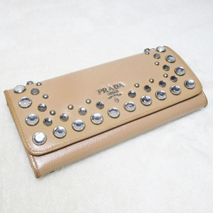 PRADA プラダ Saffiano Vernice Crystal Studded Flap 179211 二つ折り長財布 1M1132 Cammeo 綺麗