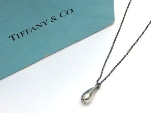 1000円スタート ネックレス TIFFANY&Co. ティファニー ティアドロップ エルサペレッティ 925刻印 総重量約2.8g シルバー 箱付 WHO K60051