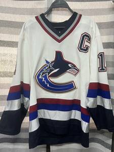 CCM ホッケーシャツ 90s NHLカナックス　ゲームシャツジャージユニフォーム　アイスホッケー　マークメシエ　メッシュ 古着