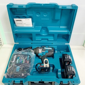 ♭♭ MAKITA マキタ 充電式インパクトレンチ　40Ｖ　充電器・充電池2個（充電回数1回ずつ）・ケース付 TW001G ブルー 目立った傷や汚れなし