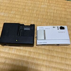 サイバーショット Cyber-shot DSC-T10 コンパクトデジタルカメラ デジカメ 動作未確認