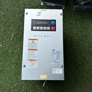 4Y263 RELIANCE ELECTRIC UDM2035A ドライブMuLtiアウターコントロールループ、35.4A / 200V 保証付き　インボイス対応