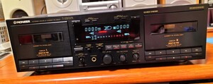 カセットデッキ　 PIONEER　T-535WR Ｗオ−トリバ−ス Ｗ録再