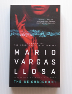 洋書●バルガス=リョサ「THE NEIGHBORHOOD」英語版ペーパーバック●美品*FABER & FABER