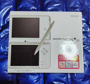 中古品　任天堂DSｉＬＬ　ポケモンセット