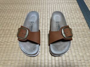 BIRKENSTOCK Madrid Big Buckle 色　ブランデー サイズ　37 (24)