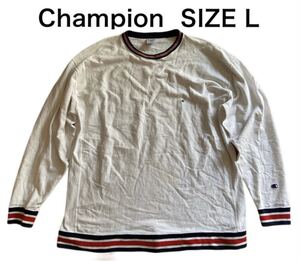 【送料無料】中古 Champion チャンピオン 長袖Tシャツ ロンT ロゴ刺繍 ワッペン サイズL