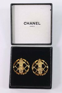 CHANEL シャネル ラウンド ゴールドカラー ヴィンテージ イヤリング アクセサリー 1057-A