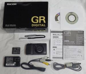 【中古品・通電確認済み】■RICOH GR DIGITAL　リコー　デジタルカメラ　箱付き