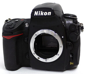 【中古】Nikon D700 ボディ 1210万画素 接点カバーなし [管理:1050024595]